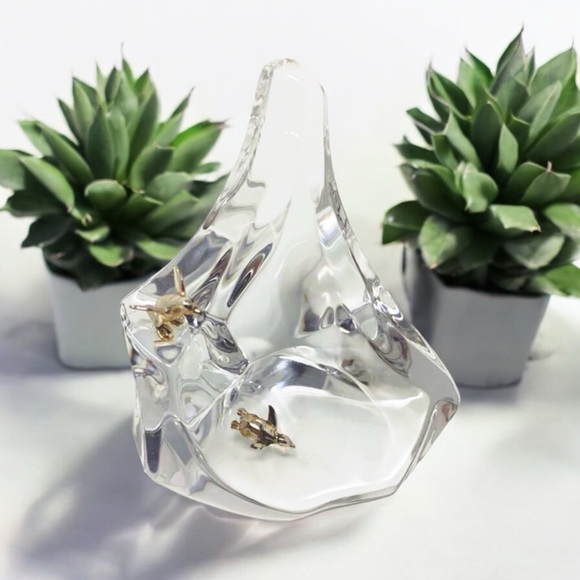 Franklin Mint-Carpenter Penguin On Ice Paperweight - Picture 2 of 16